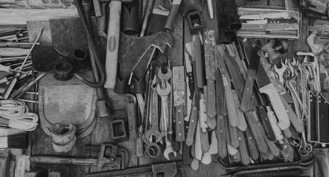 ¿Qué materiales se pueden cortar con herramientas de corte especializadas?
