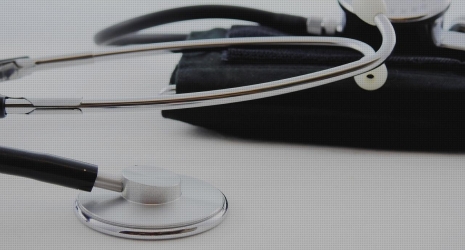 ¿Cuál es la importancia de la vacunación contra la gripe en la tercera edad?